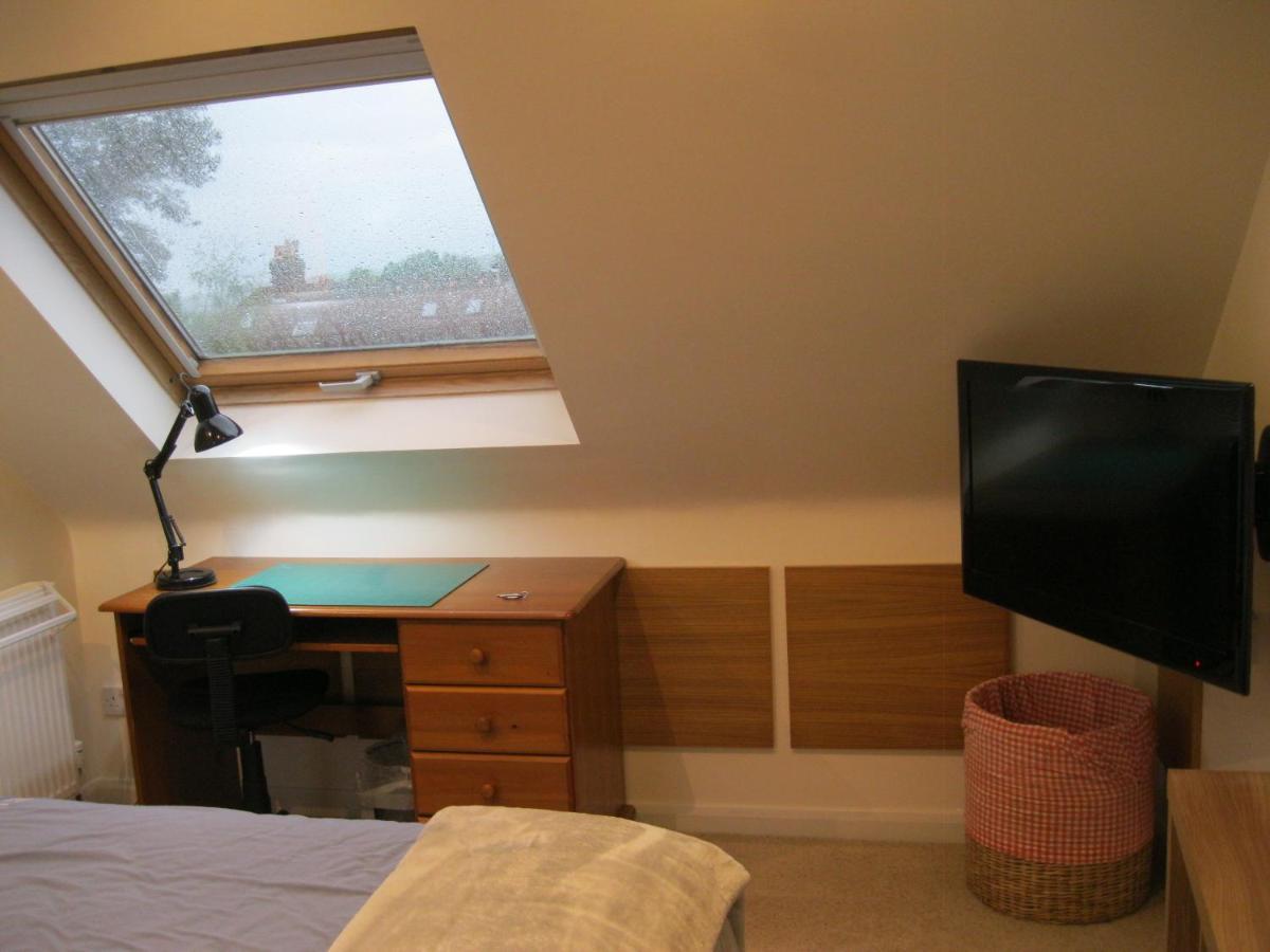 Perfect For Petersfield B&B Ngoại thất bức ảnh